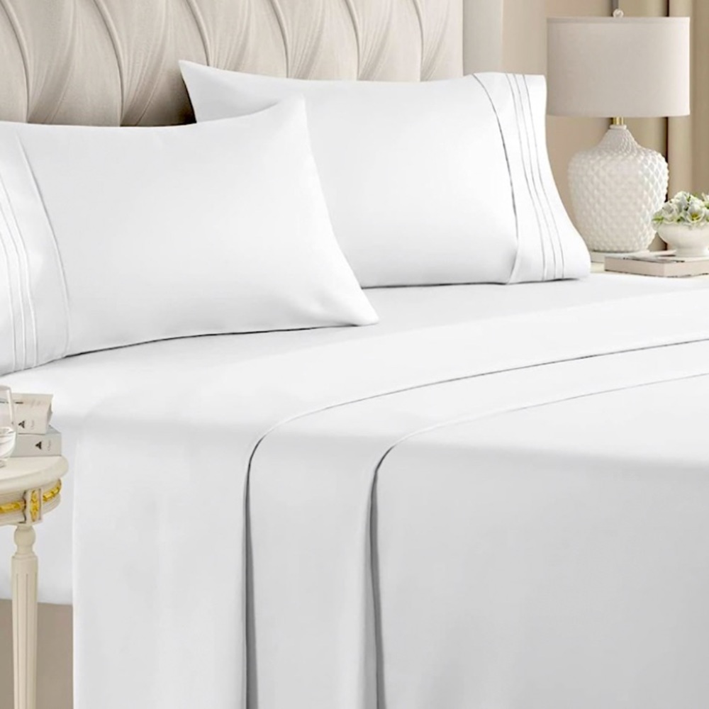 Queen Size Sheet Set - Breathable & Cooling - Hotel Luxury (link in description)